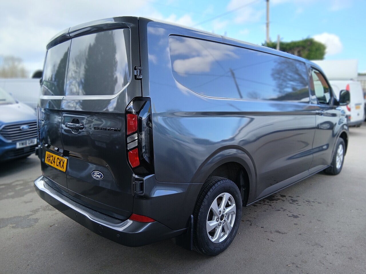 Ford Custom 300 EcoBlue Limited L2 - Thumbnail 8