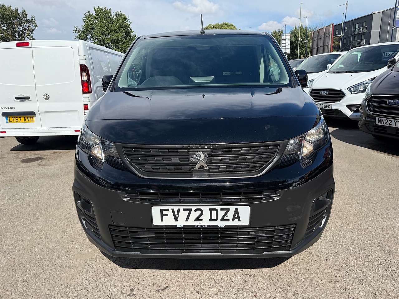 Peugeot Partner PRO Premium - Thumbnail 2