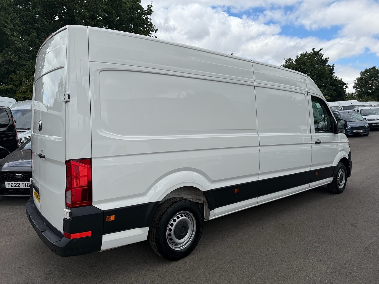 VW Crafter TDI CR35 Startline LWB - Thumbnail 9