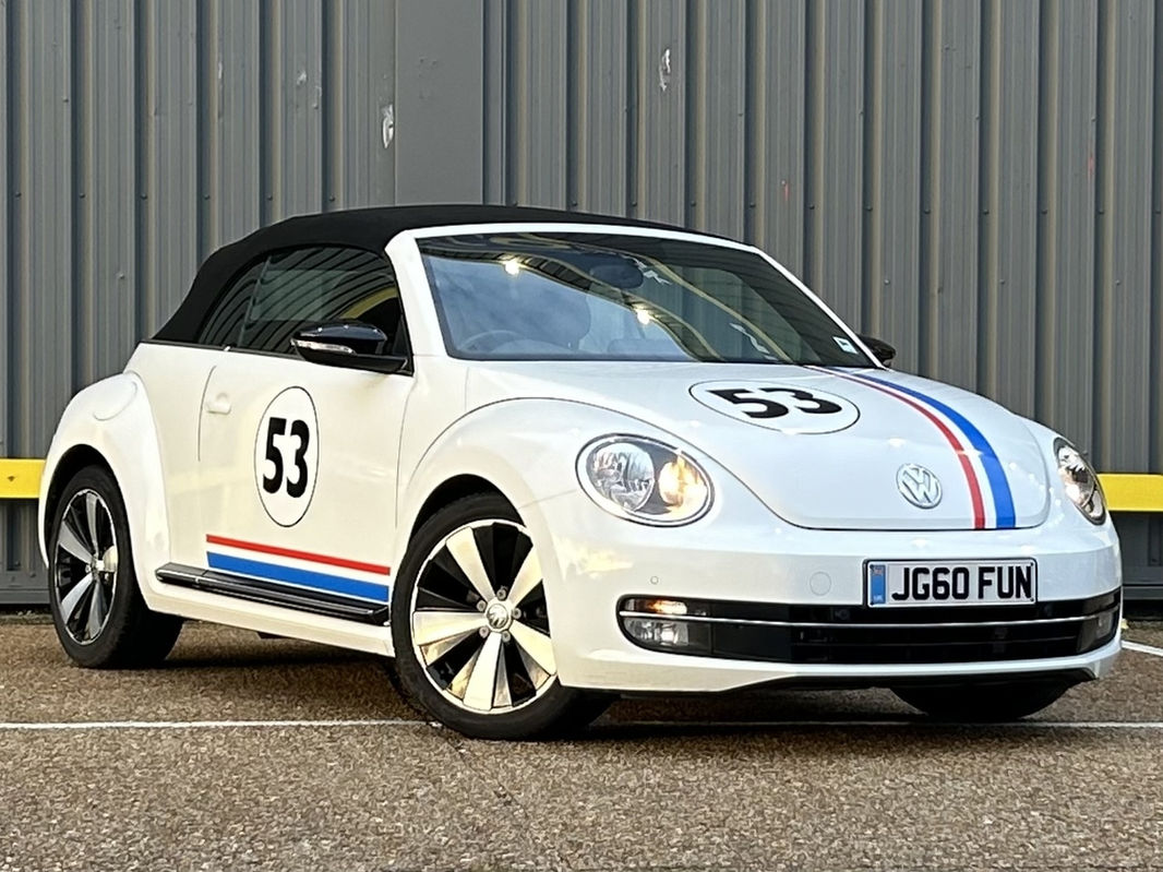 VW Beetle 2.0 Sport Cabriolet thumbnail 4