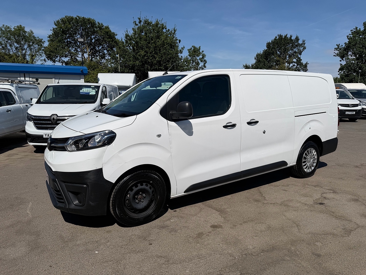Toyota ProAce 2.0D Icon LWB - Thumbnail 4