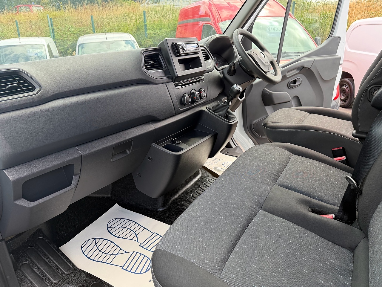 Vauxhall Movano CDTi BiTurbo MWB - Thumbnail 10
