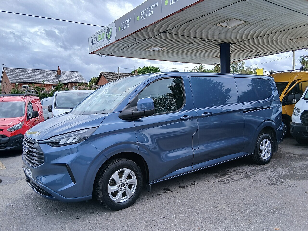 Ford Custom 2.0 300 Limited L2 - Thumbnail 4
