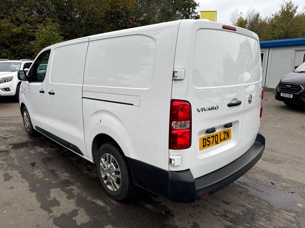 Vauxhall Vivaro Turbo D Dynamic L2 thumbnail 8