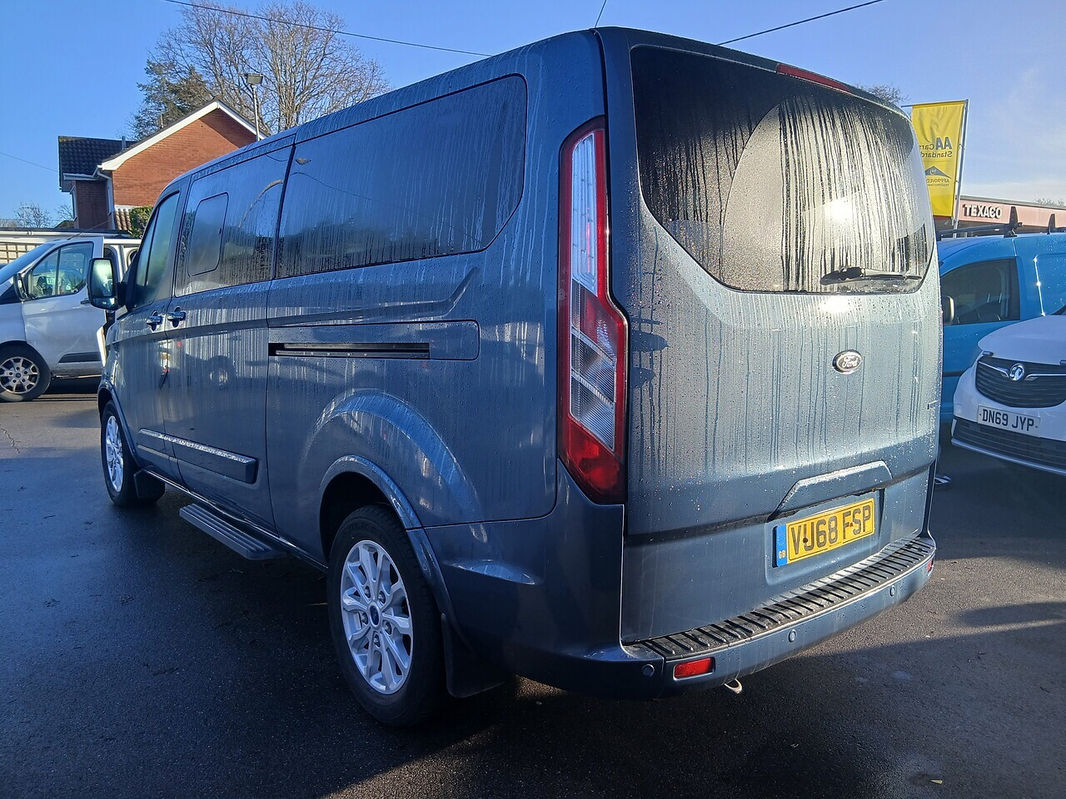 Ford Tourneo Custom 310 Titanium thumbnail 7