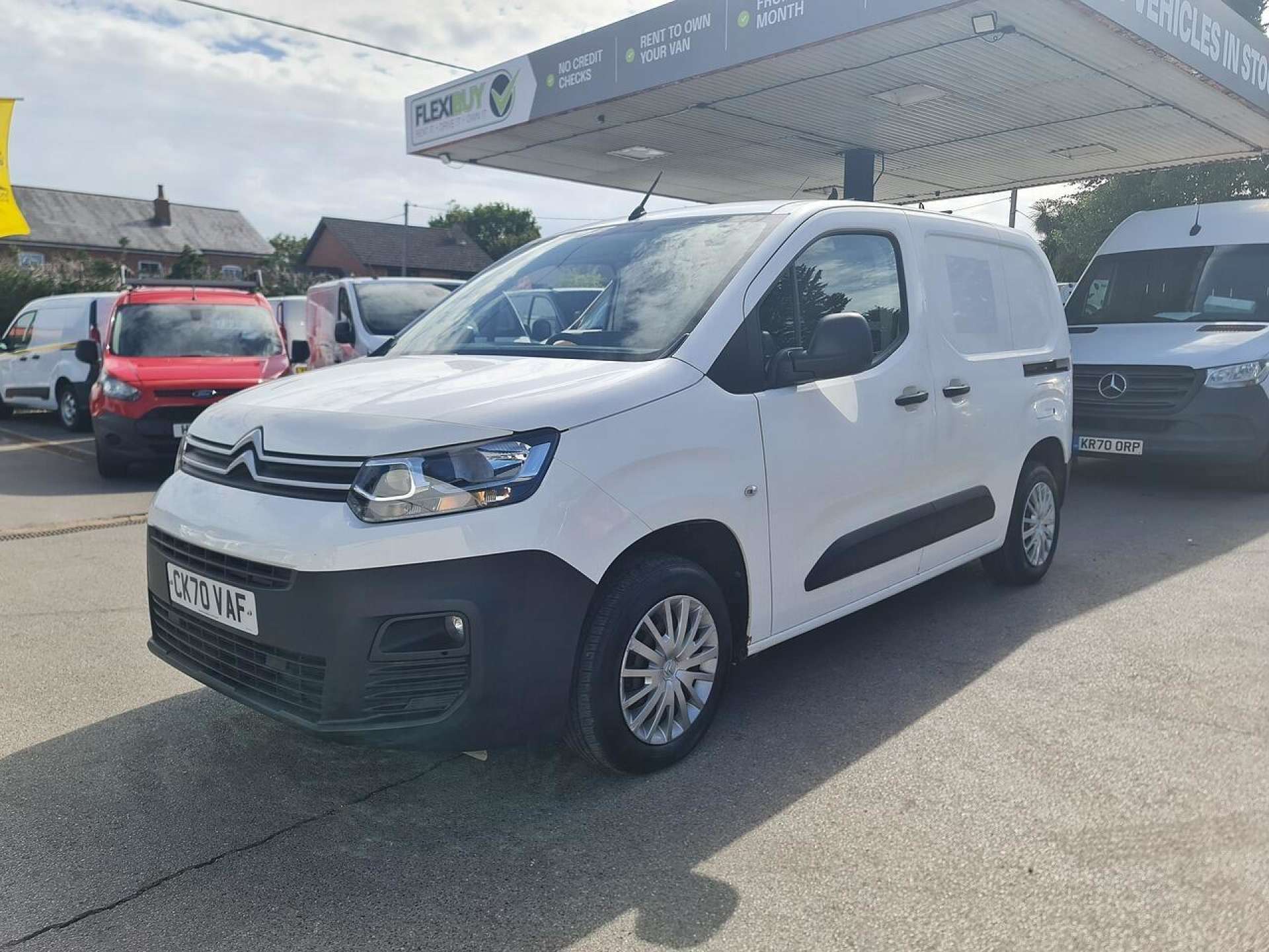 Citroen Berlingo 1.5 BlueHDi 650 Enterprise M Panel Van 5dr Diesel Manual SWB Euro 6 (s/s) (75 ps) thumbnail 4