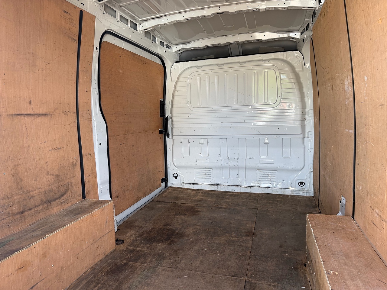 MAXUS Deliver 9 D20 L2 / MWB - Thumbnail 8