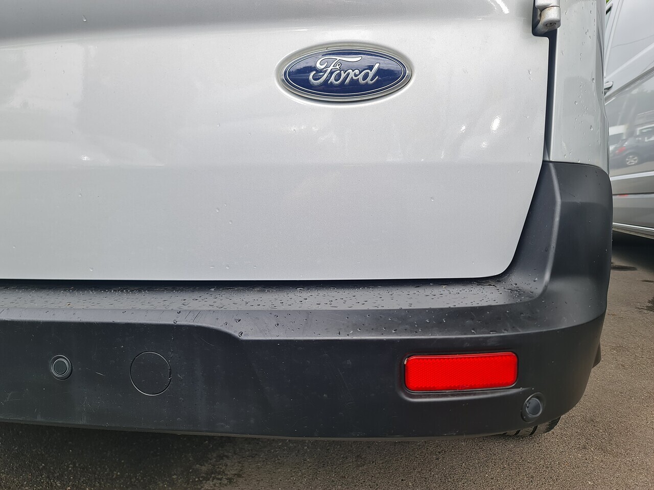 Ford Connect 200 Limited L1 - Thumbnail 9