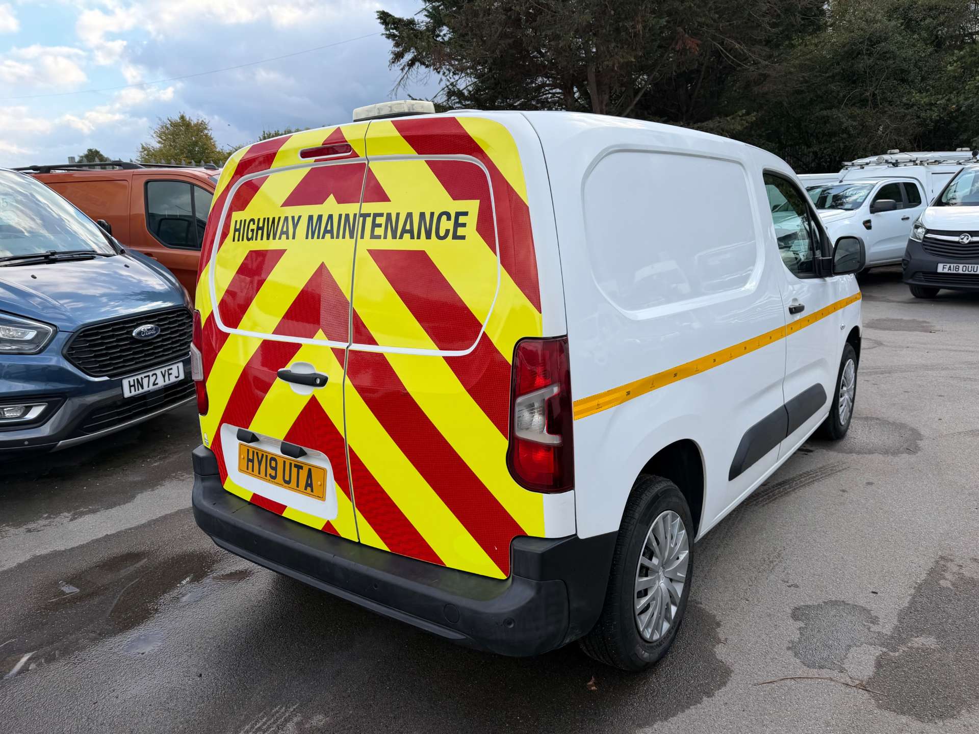 Citroen Berlingo 1.6 BlueHDi 650 Enterprise M Panel Van 5dr Diesel Manual SWB Euro 6 (75 ps) thumbnail 8