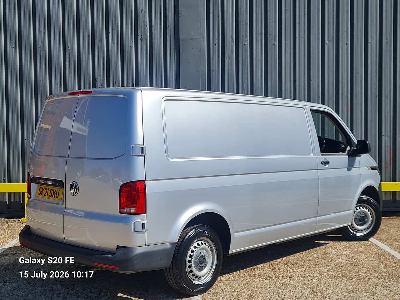 VW Transporter 2.0 TDI T28 Startline - Thumbnail 2