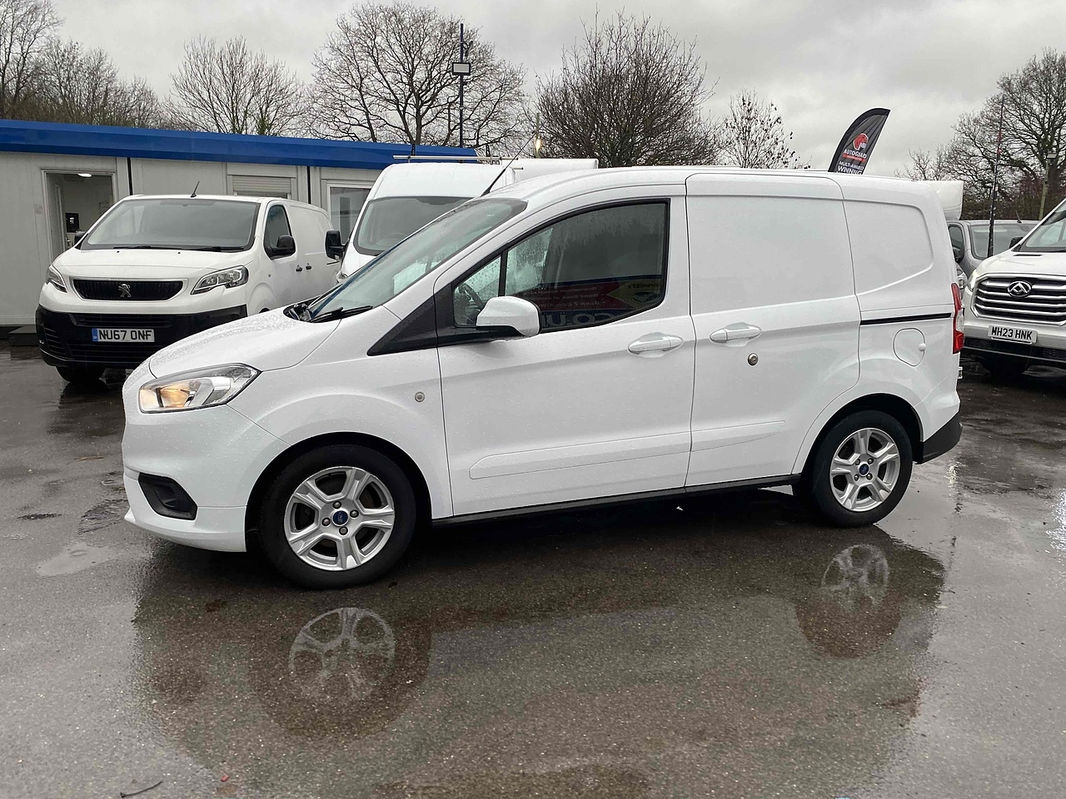 Ford Courier EcoBoost Limited thumbnail 3