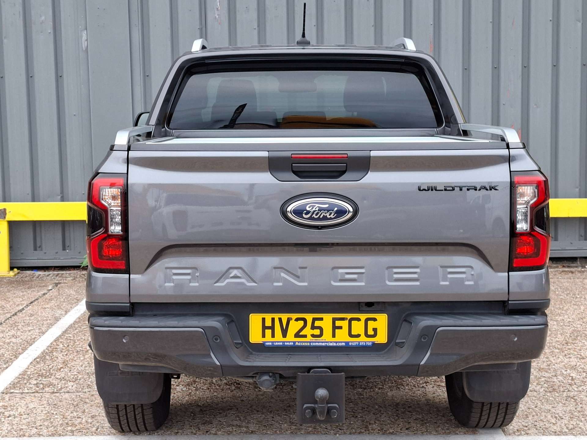 Ford Ranger 2.0 TD EcoBlue Wildtrak Pickup Double Cab 4dr Diesel Auto 4WD Euro 6 (s/s) (205 ps) thumbnail 4