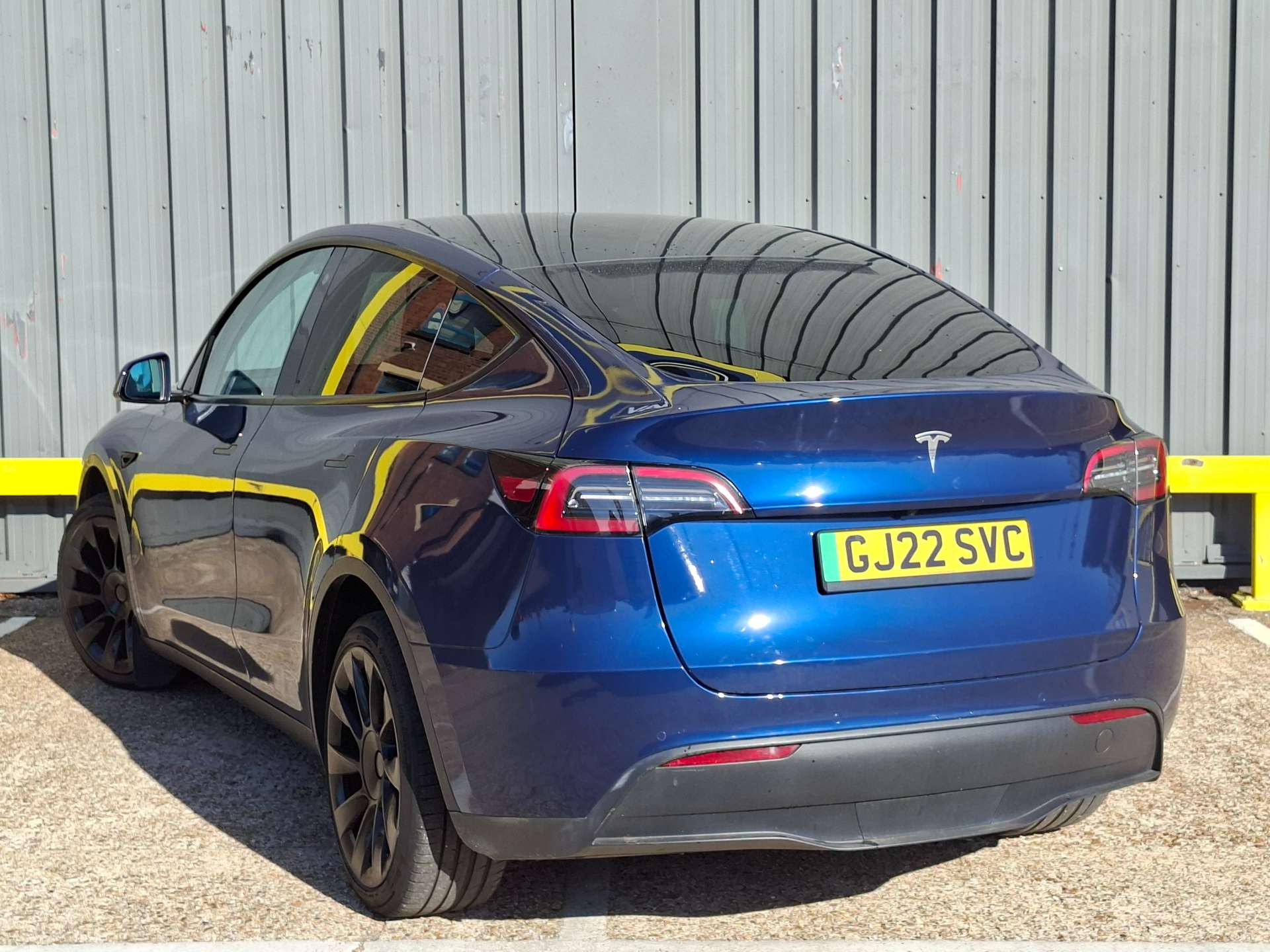 Tesla Model Y (Dual Motor) Long Range SUV 5dr Electric Auto 4WDE (384 bhp) thumbnail 7