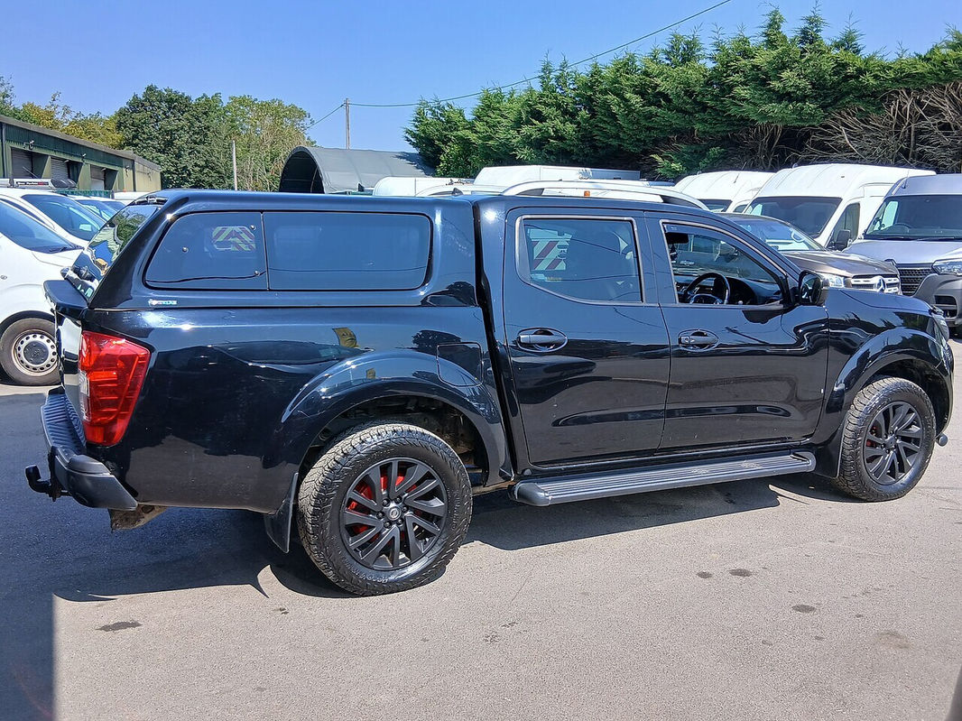 Nissan Navara dCi Tekna thumbnail 7