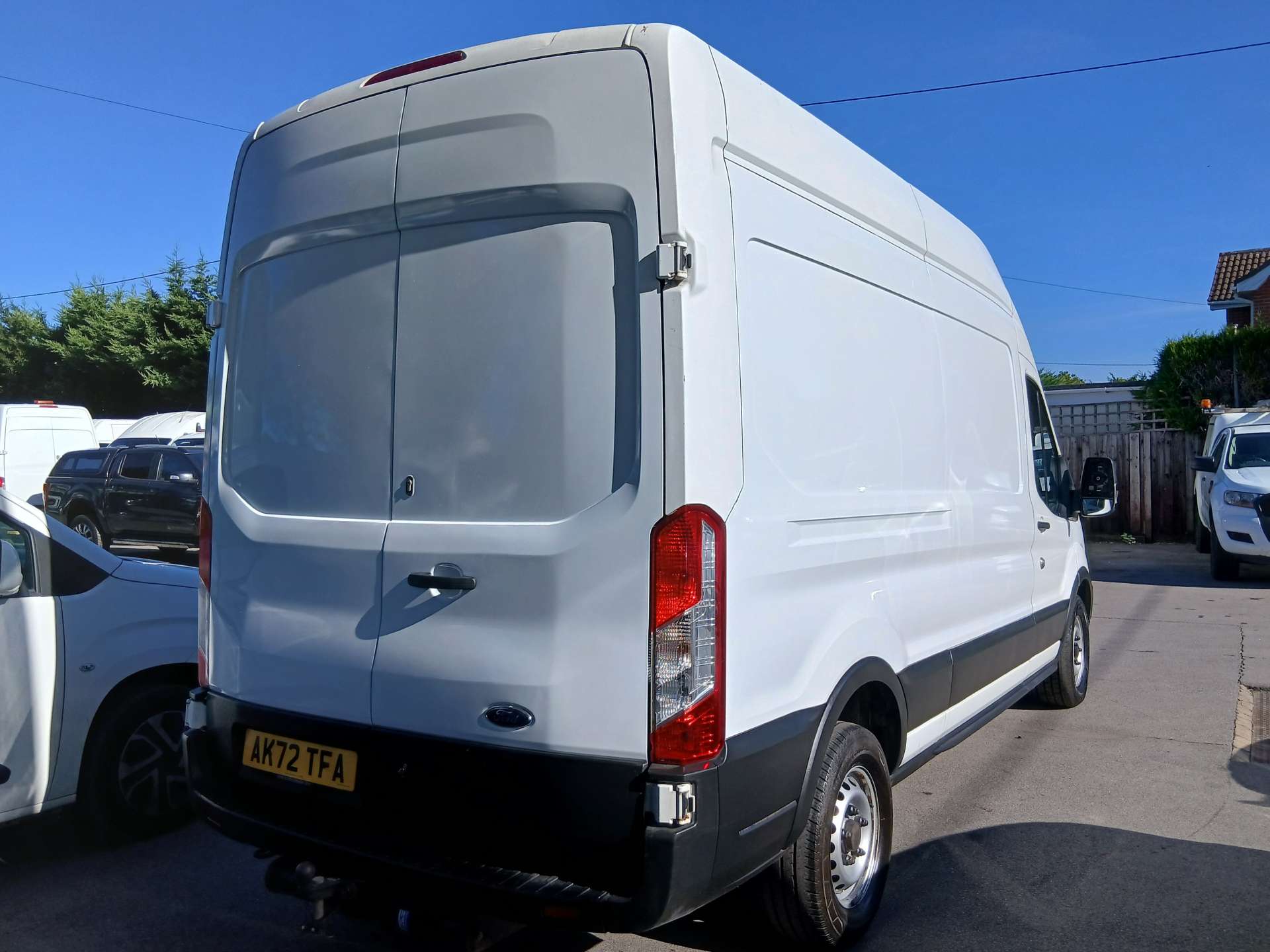 Ford Transit 2.0 350 EcoBlue Leader Panel Van 5dr Diesel Manual FWD L3 H3 Euro 6 (s/s) (130 ps) thumbnail 8