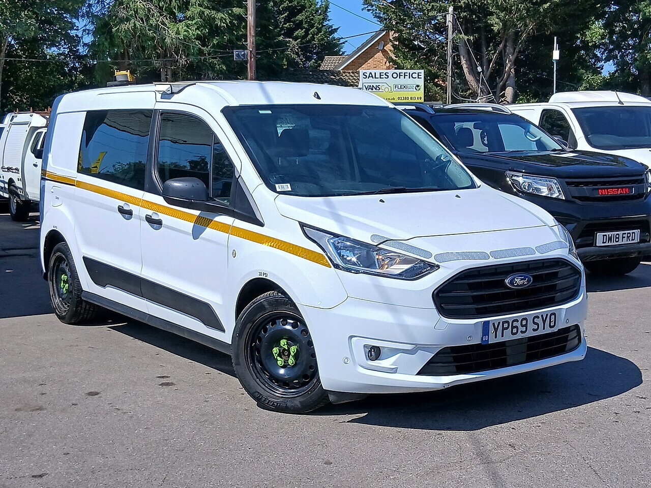 Ford Connect 230 Trend CREW VAN - Thumbnail 3