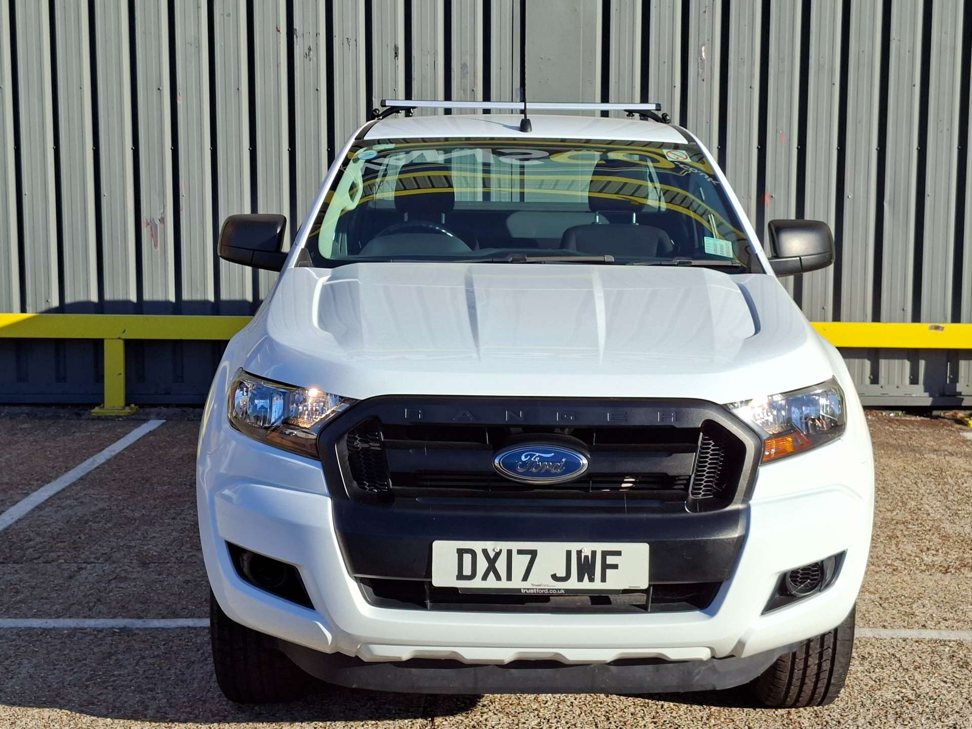Ford Ranger 2.2 TDCi XL Pickup 2dr Diesel Manual 4WD Euro 5 (150 ps) thumbnail 5
