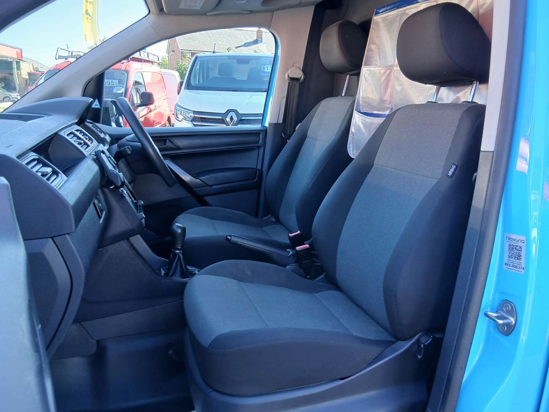 Volkswagen Caddy Maxi 2.0 TDI C20 BlueMotion Tech Startline Panel Van 6dr Diesel Manual LWB Euro 6 (s/s) (102 ps) thumbnail 4