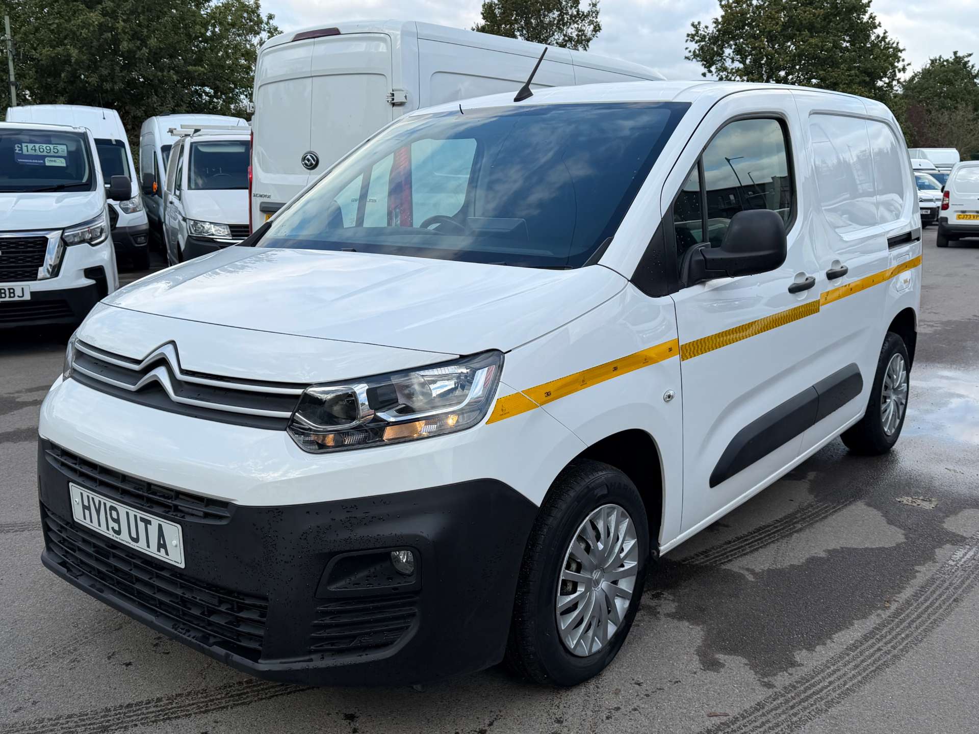 Citroen Berlingo 1.6 BlueHDi 650 Enterprise M Panel Van 5dr Diesel Manual SWB Euro 6 (75 ps) thumbnail 6