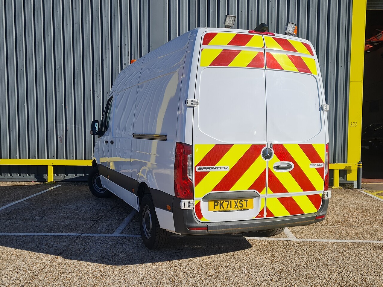 Mercedes Sprinter 317 CDI L2 AUTO - Thumbnail 8