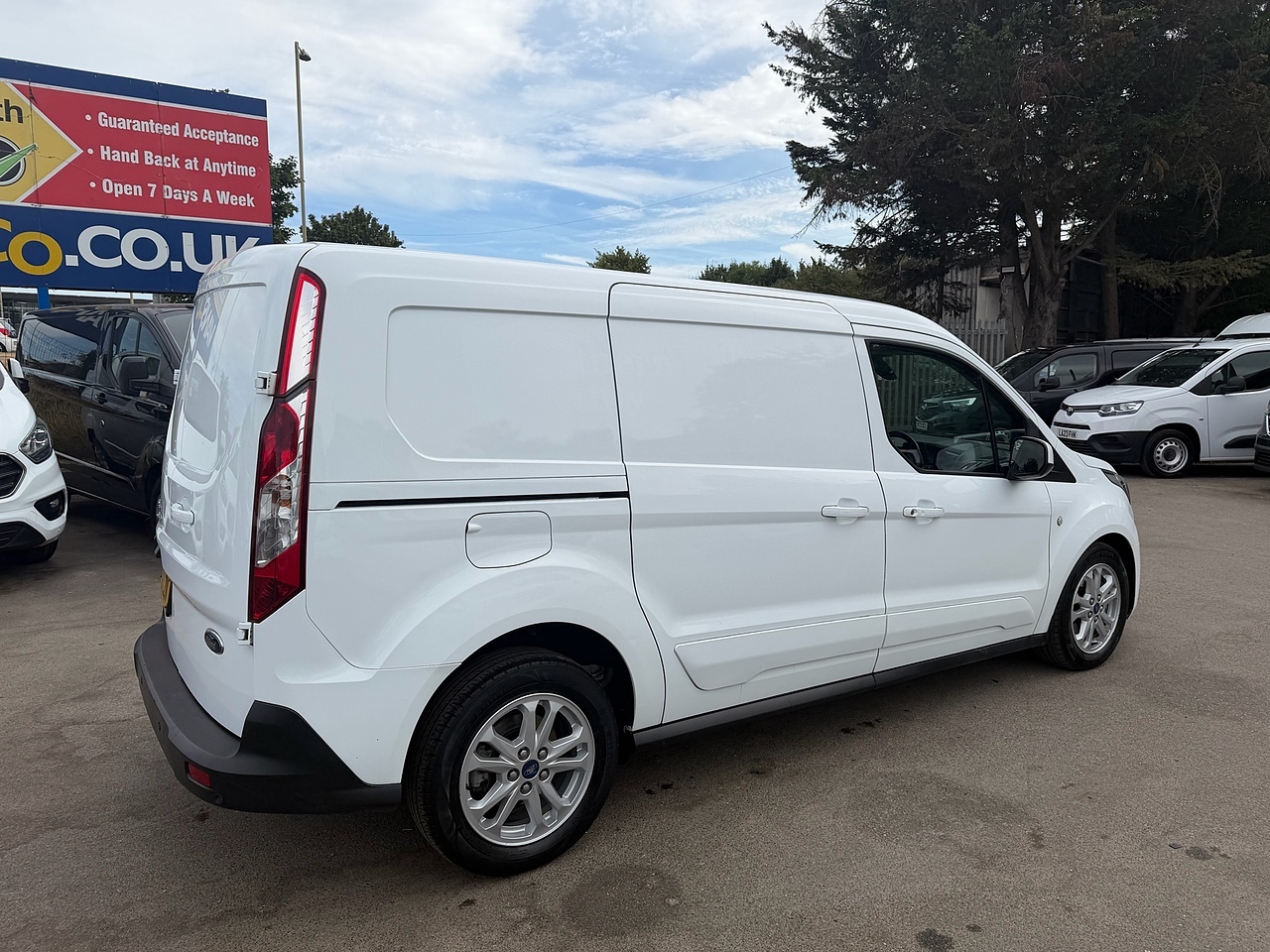 Ford Connect 1.5 250 Limited L2 - Thumbnail 6