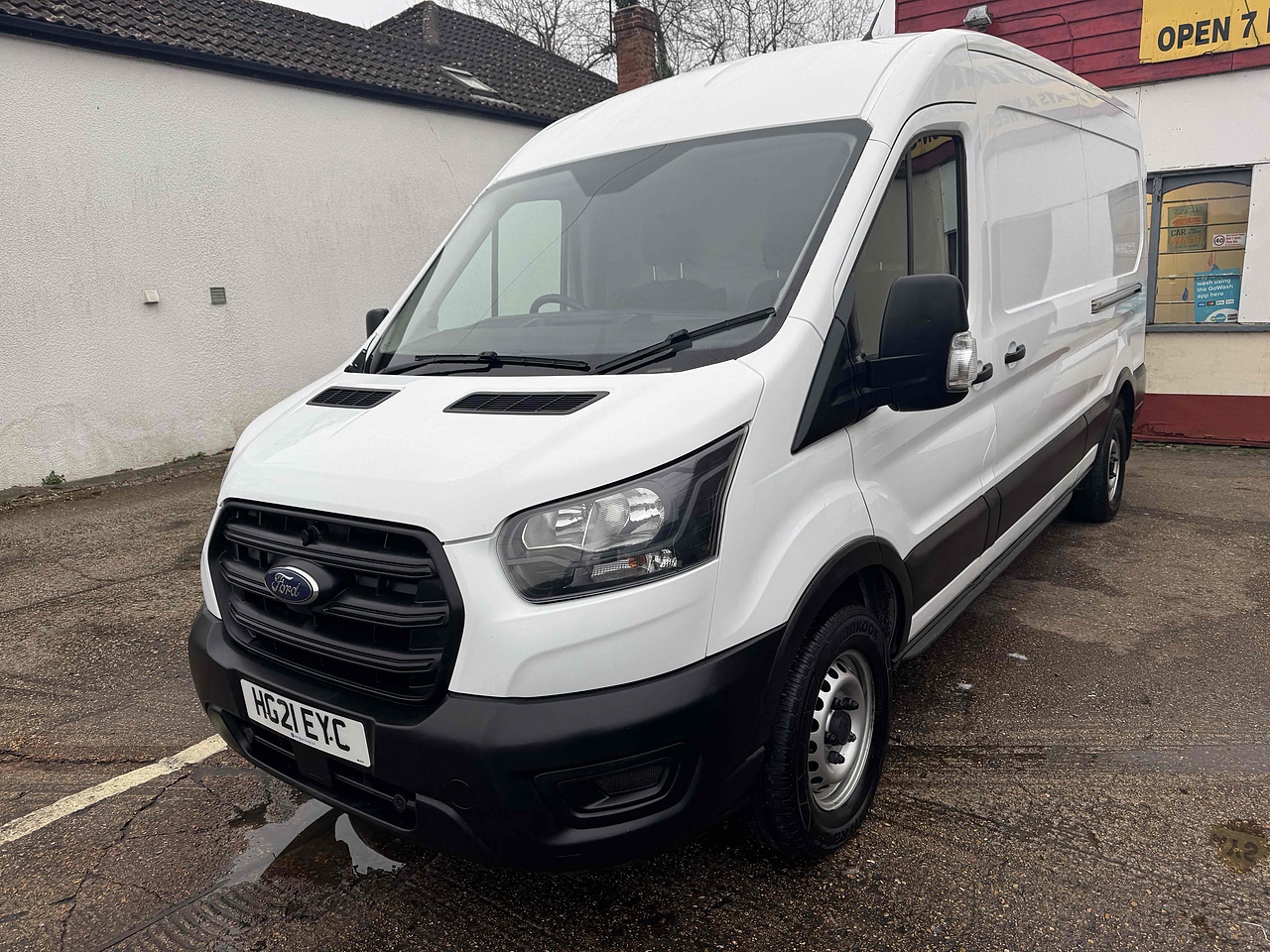 Ford Transit 350 Leader L3/H2 - Image 1