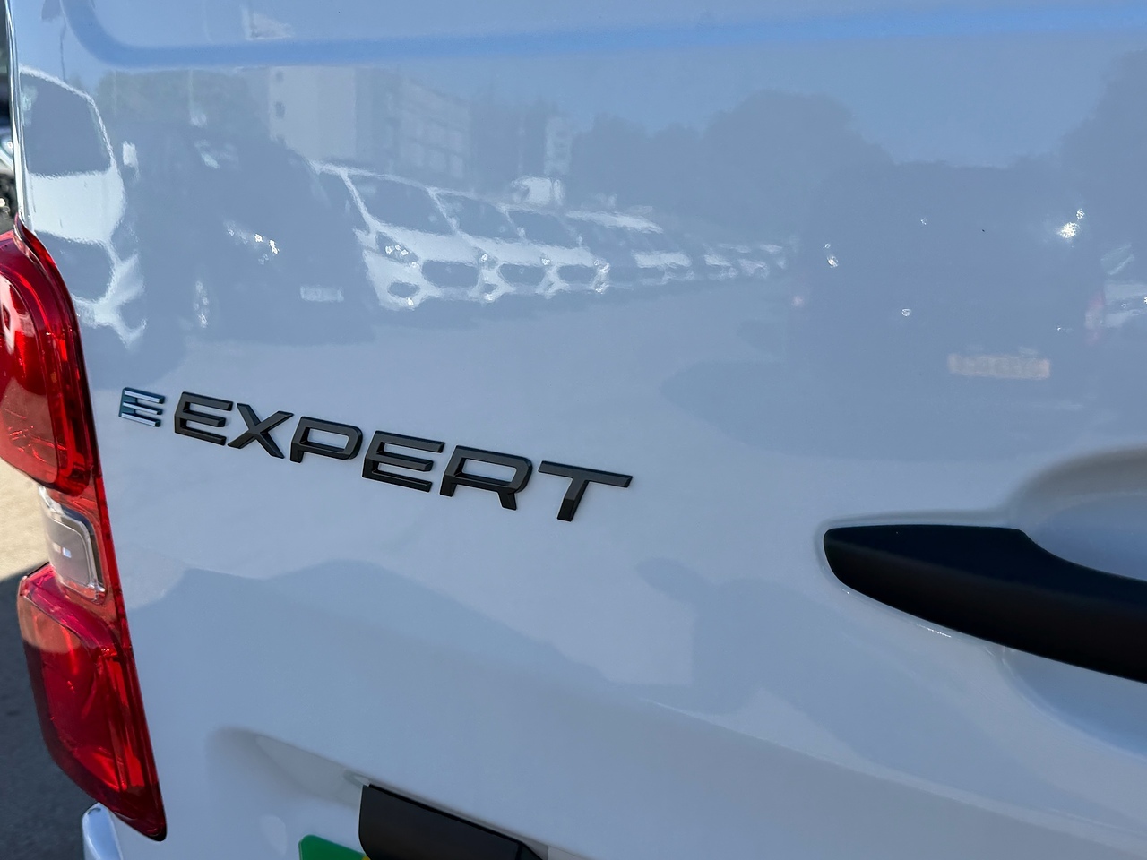Peugeot e-Expert Professional - Thumbnail 6