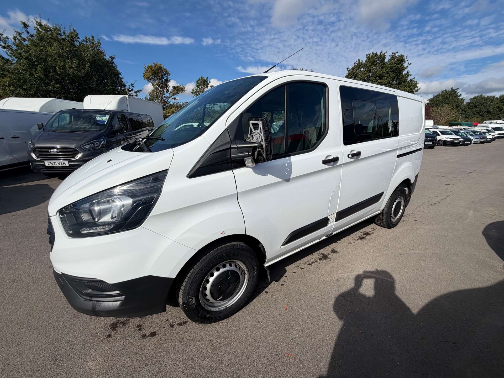 Ford Transit Custom 2.0 280 EcoBlue Leader Crew Van Double Cab 5dr Diesel Manual L1 H1 Euro 6 (s/s) (105 ps) thumbnail 6