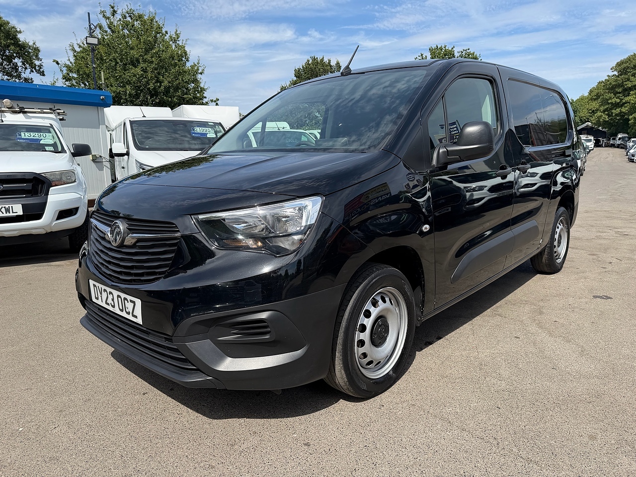 Vauxhall Combo Prime LWB - Thumbnail 2