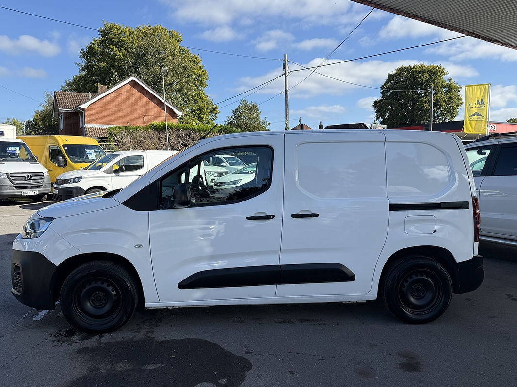 Citroen Berlingo 650 Enterprise M thumbnail 3