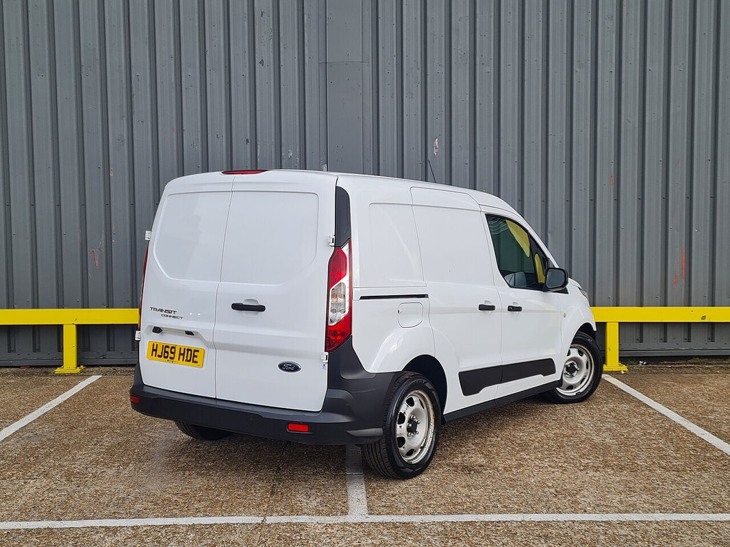 Ford Connect 220 5 SEAT CREW VAN thumbnail 5