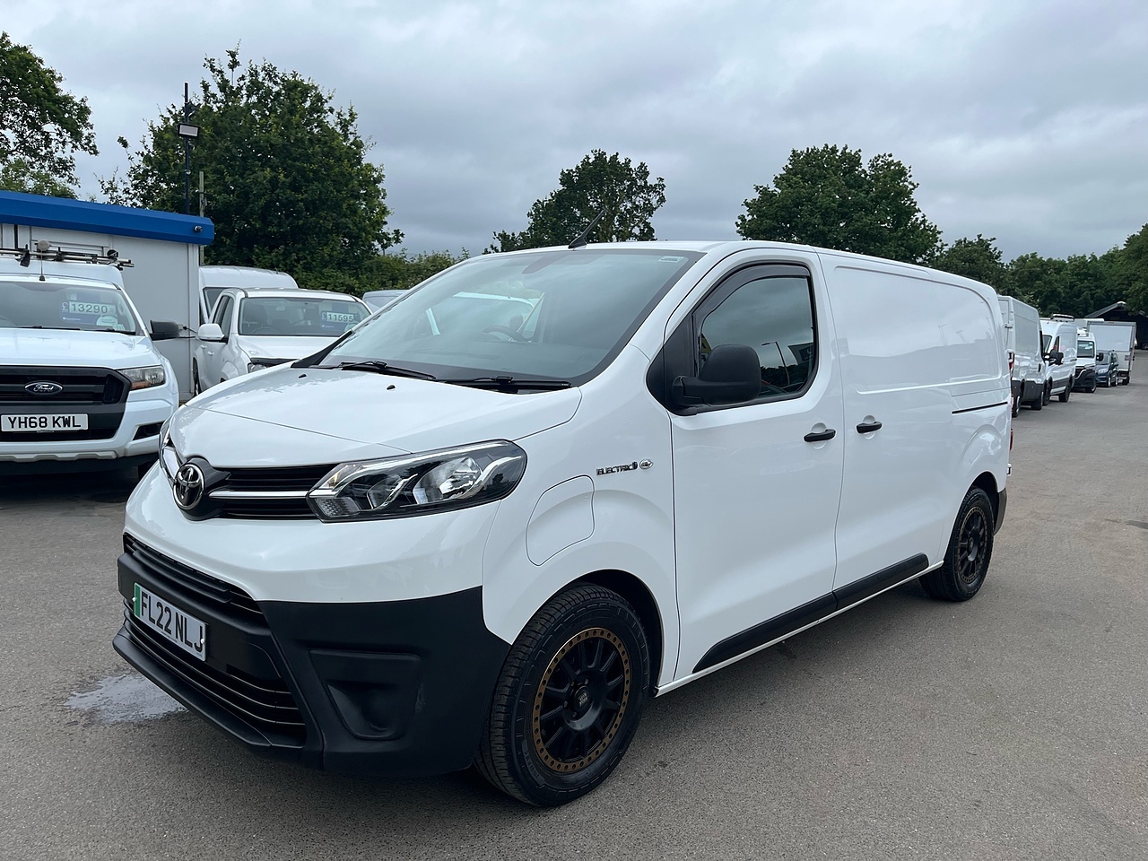 Toyota ProAce Icon - NO VAT! - Thumbnail 3