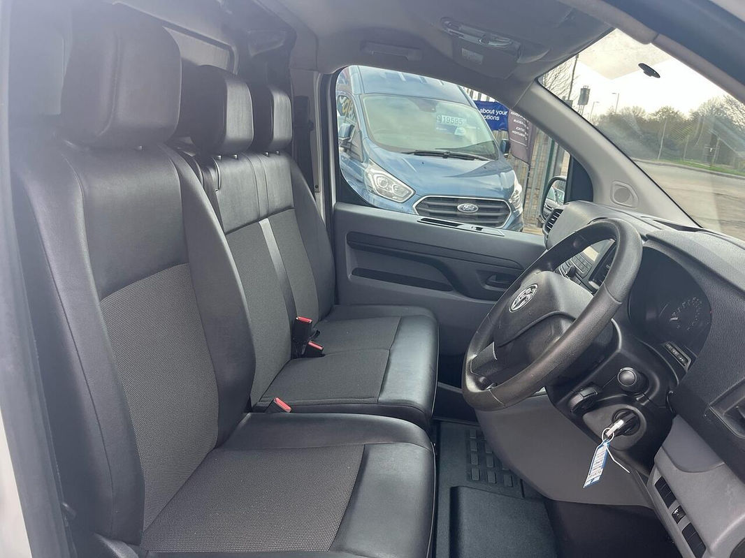 Vauxhall Vivaro 1.5 Turbo D L1 thumbnail 7