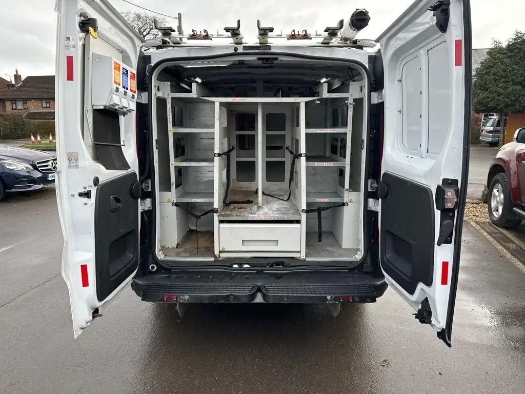 Vauxhall Vivaro CDTi ecoFLEX thumbnail 6