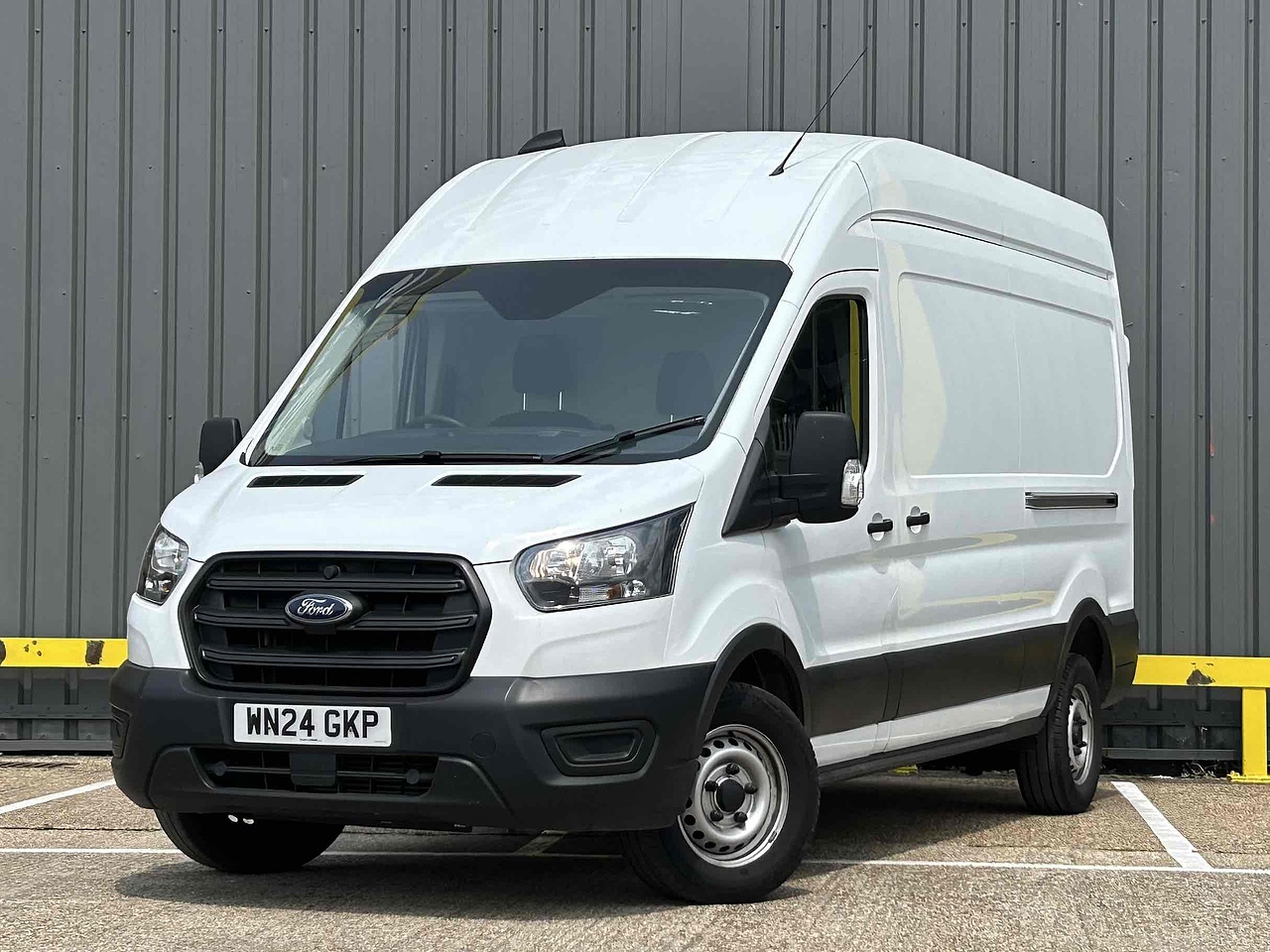 Ford Transit 350 EcoBlue L3/H3 - Image 1