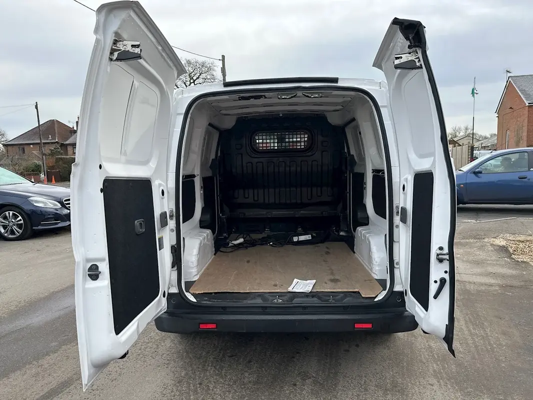 Nissan e-NV200 Acenta ELEC AUTO thumbnail 7
