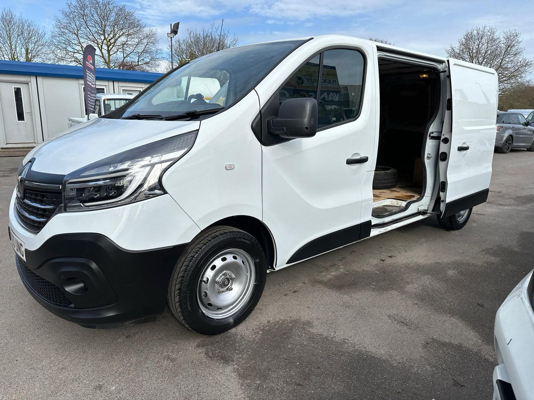 Renault Trafic dCi 30 Business+ LWB thumbnail 4