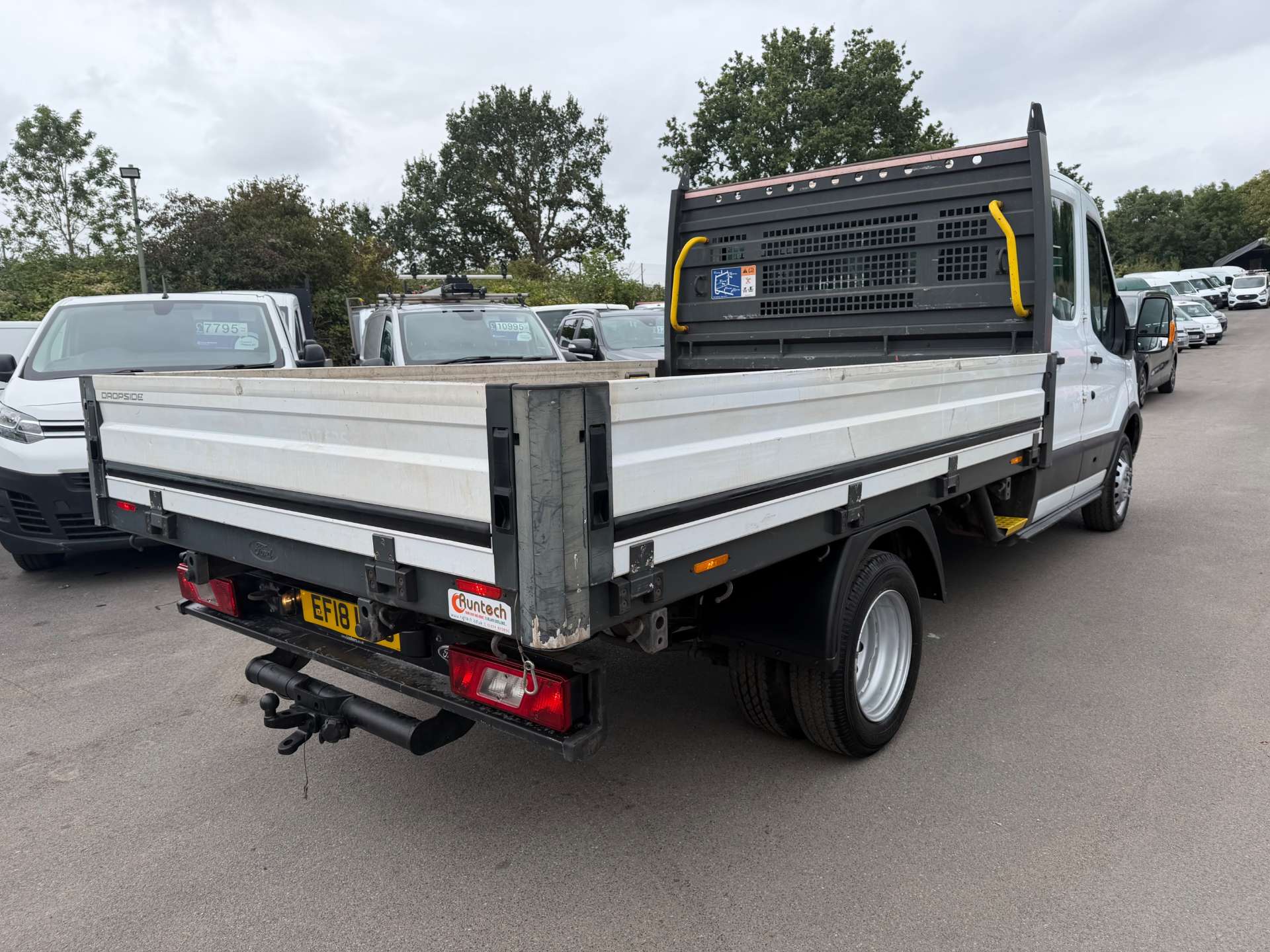 Ford Transit 2.0 350 EcoBlue Chassis Cab 2dr Diesel Manual RWD L4 H1 Euro 6 (130 ps) thumbnail 7