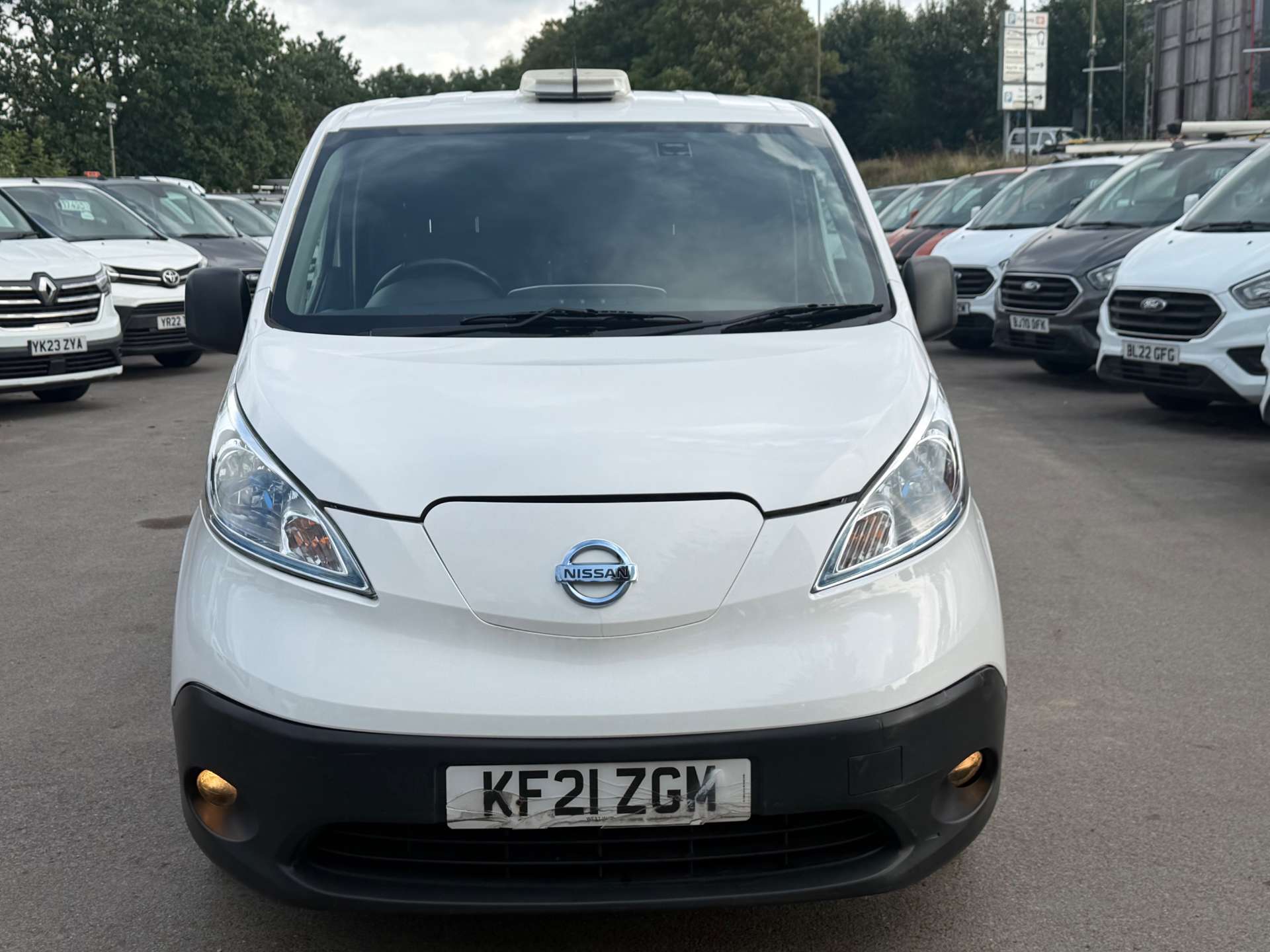 Nissan e-NV200 40kWh Acenta Panel Van 5dr Electric Auto SWB (Quick Charge) (109 ps) - Thumbnail 3