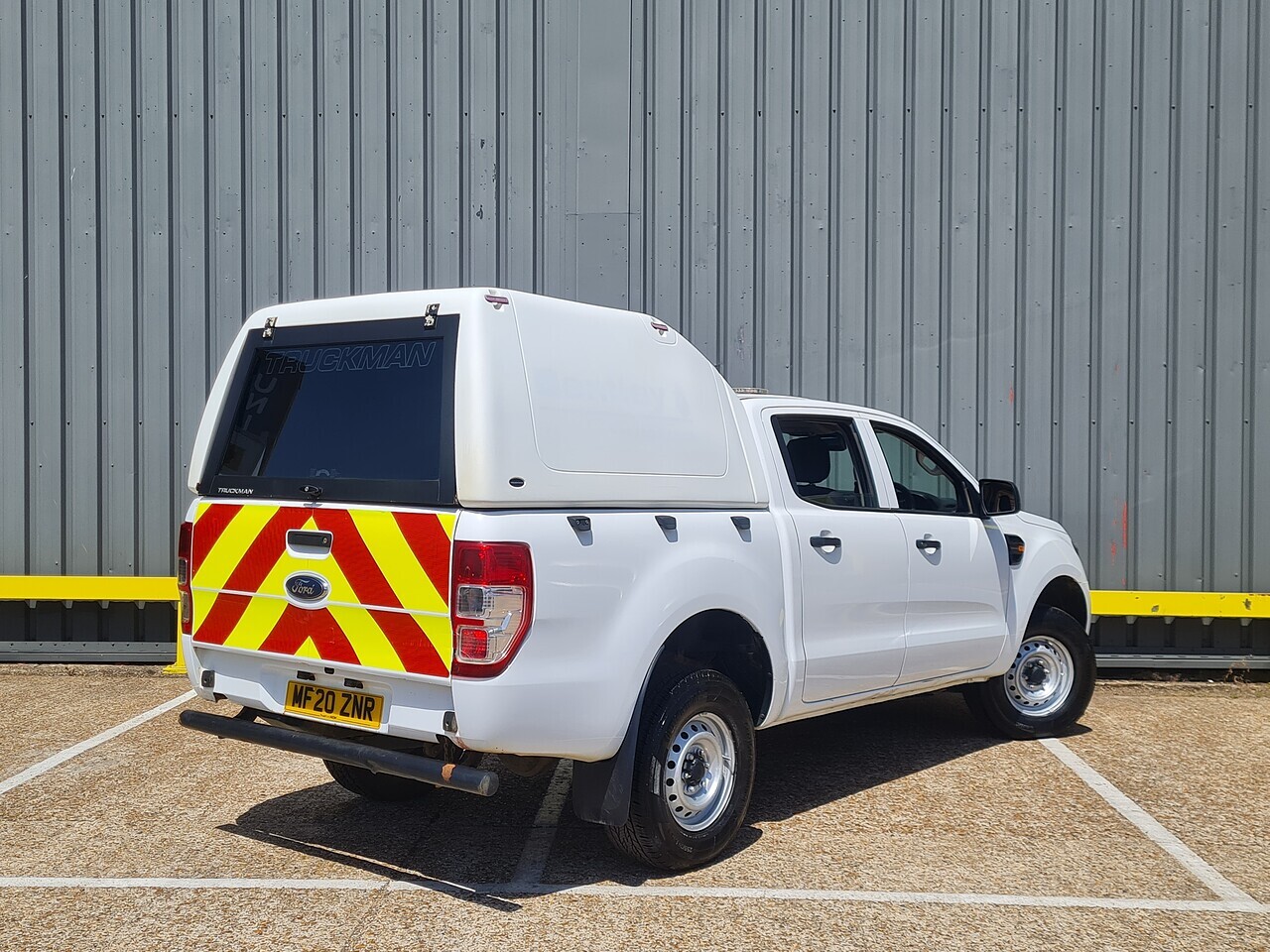 Ford Ranger 2.0 XL Pickup - Thumbnail 4