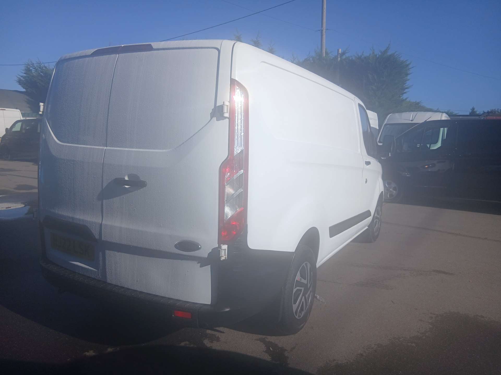 Ford Transit Custom 2.0 280 EcoBlue Leader Panel Van 5dr Diesel Manual L1 H1 Euro 6 (s/s) (105 ps) thumbnail 8