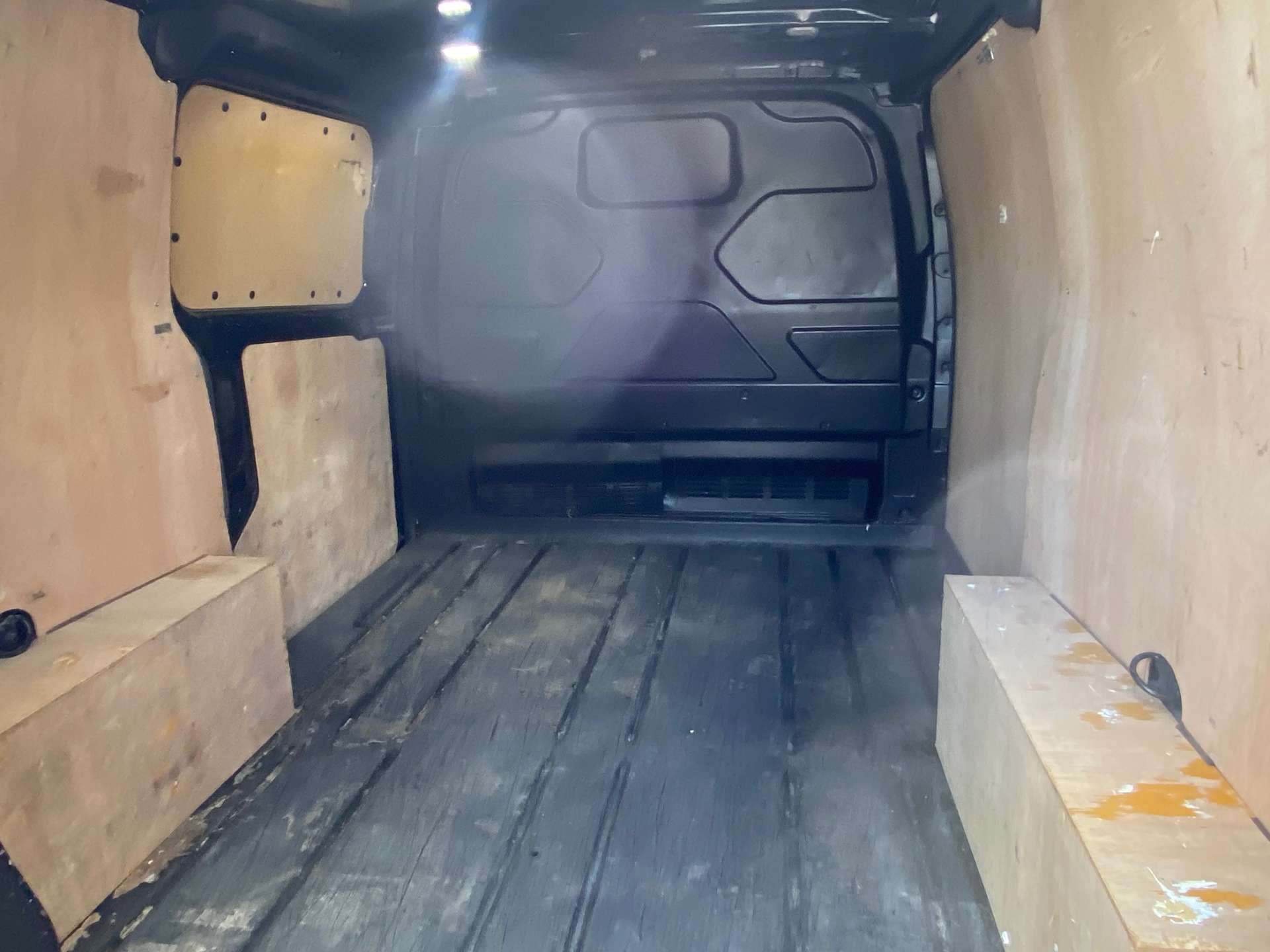 Ford Transit Custom 2.0 280 EcoBlue Limited Panel Van 5dr Diesel Manual L1 H1 Euro 6 (170 ps) thumbnail 8