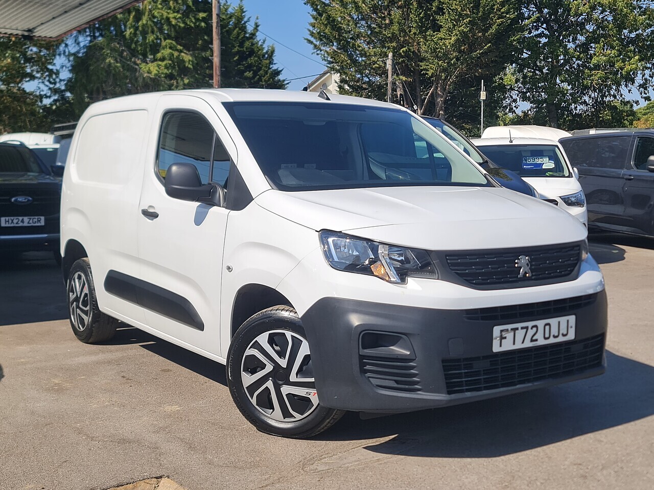 Peugeot Partner 1.5 PRO Premium - Thumbnail 4