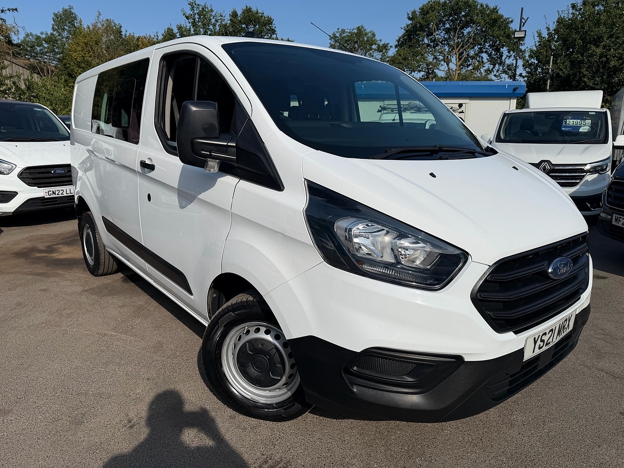 Ford Custom 300 Crew Van - NO VAT - Thumbnail 4