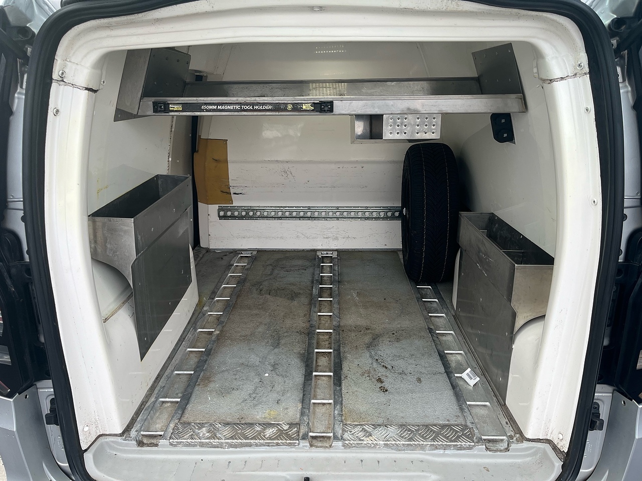 VW Caddy 2.0 TDI C20 Commerce Pro - Thumbnail 8