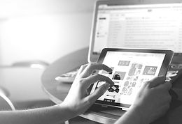 Zooming on Tablet_edited.jpg