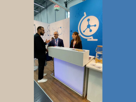 Spannende Kontakte auf der Expopharm 2024: Stärkung unseres LinkedIn-Netzwerks.
