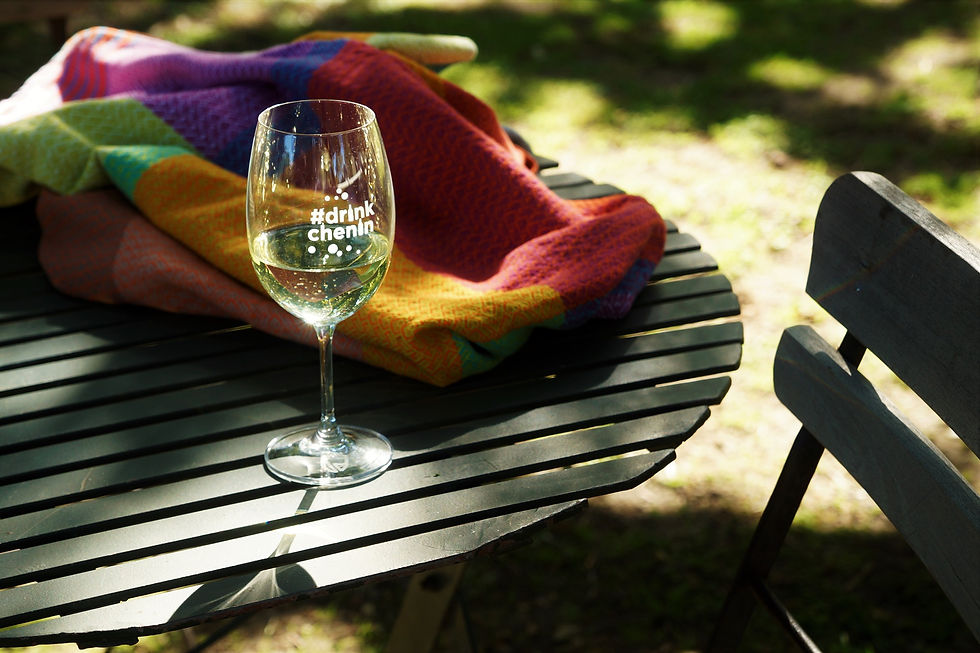 Spier_picnic_table1.JPG