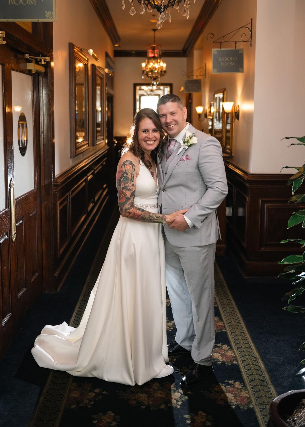 H&M-4330-3 Bride&Groom