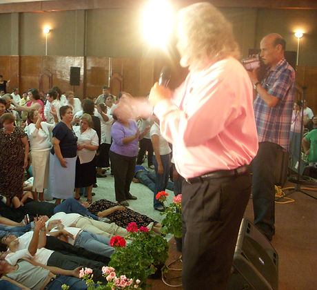 05 Altar Call Torreon Sat PM (5) - Copy.JPG